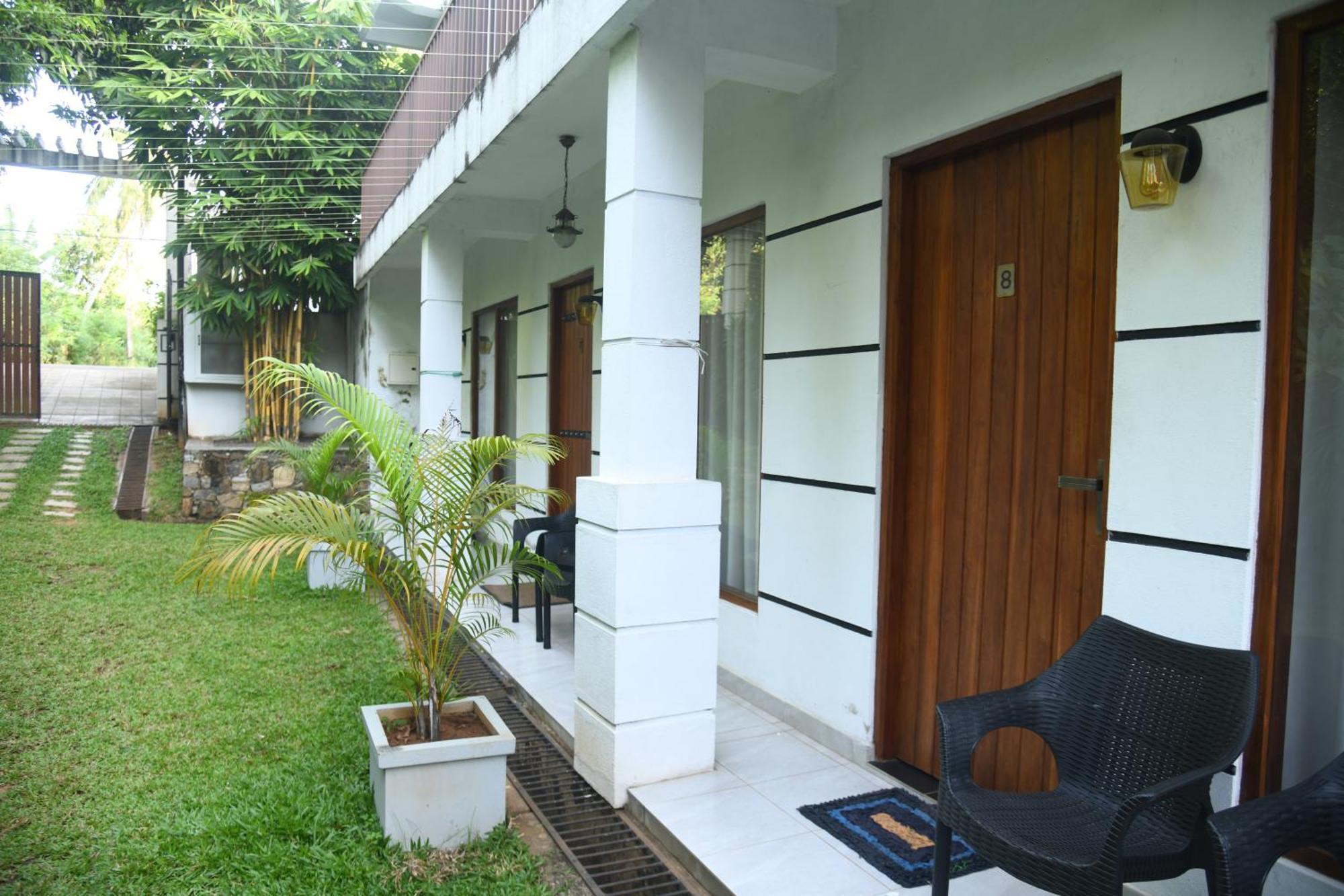 Wild Park Safari Home Stay Udawalawe Exterior photo